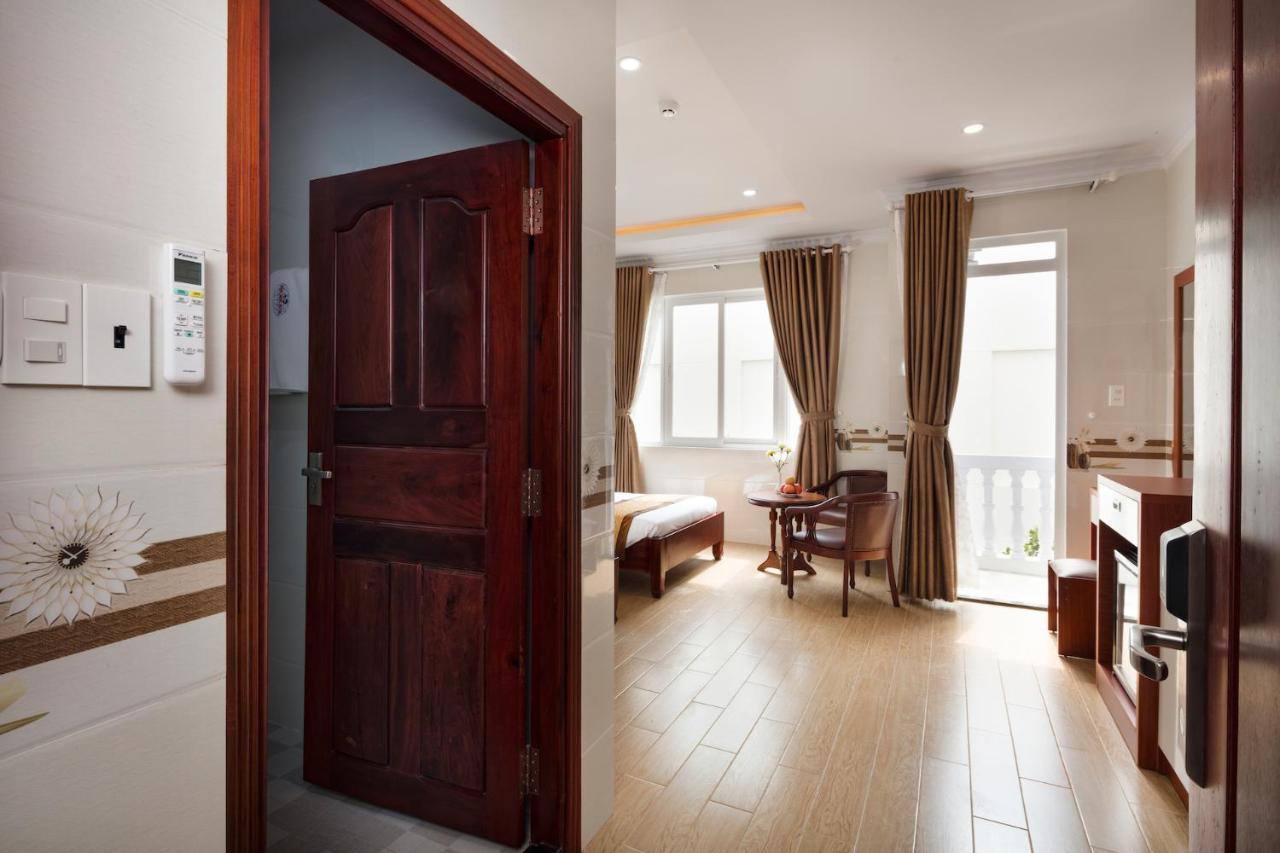 Phuc Ngoc Hotel Rach Gia Exterior photo