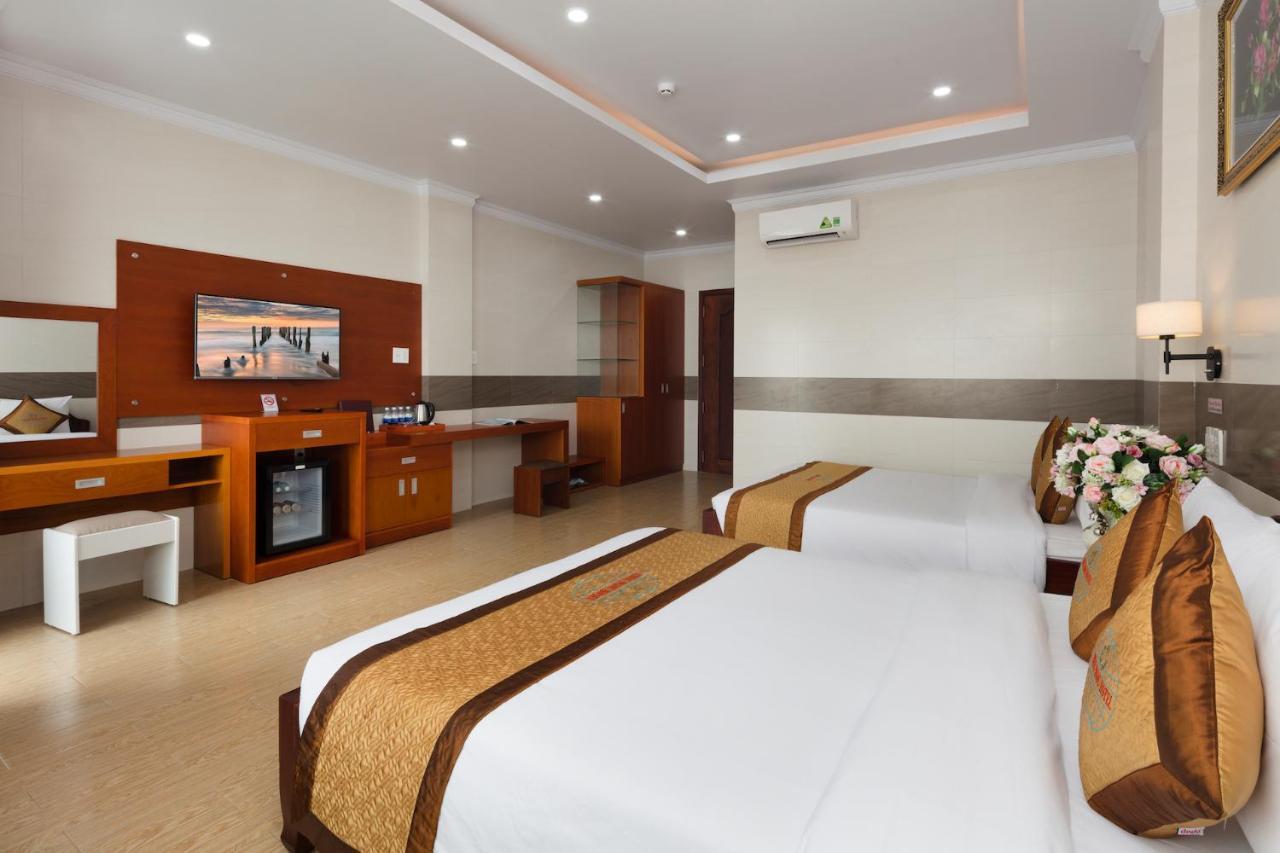 Phuc Ngoc Hotel Rach Gia Exterior photo